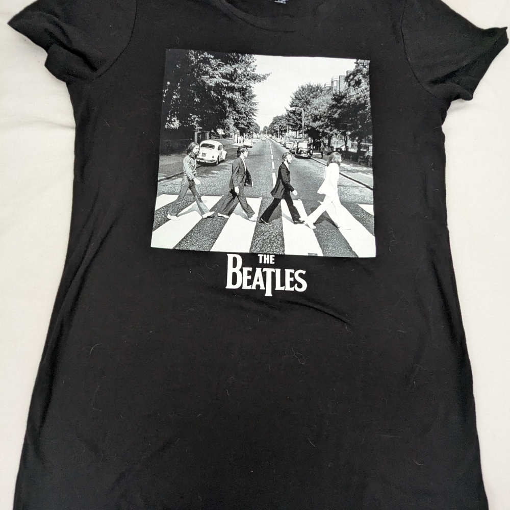 The Beatles Abbey Road* Old Navy Collectibles Medium